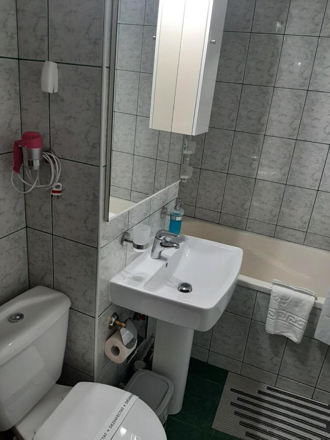 Ultracentral,Parcul Catedralei,Apartament 2 Camere Bacău エクステリア 写真