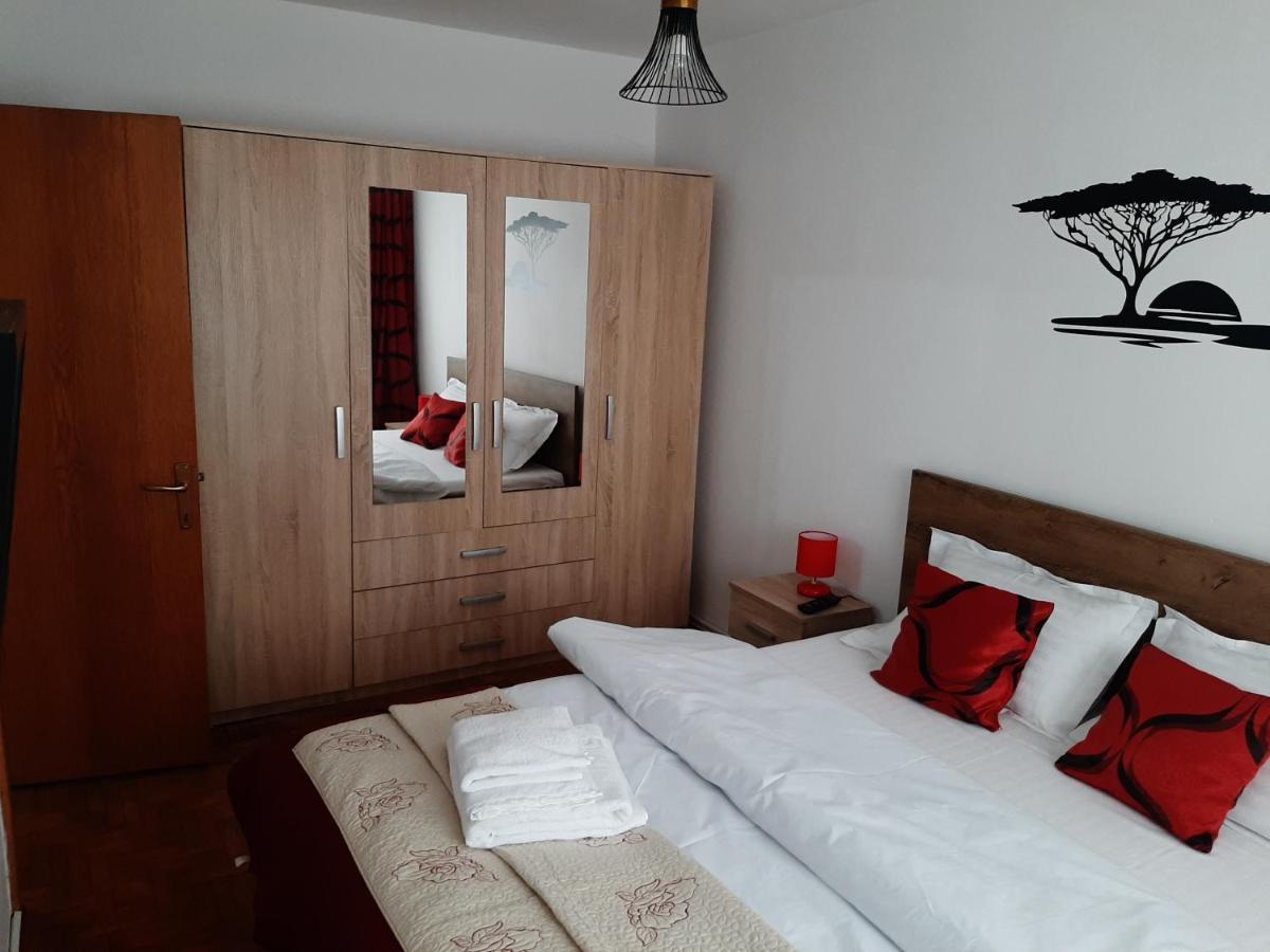 Ultracentral,Parcul Catedralei,Apartament 2 Camere Bacău エクステリア 写真